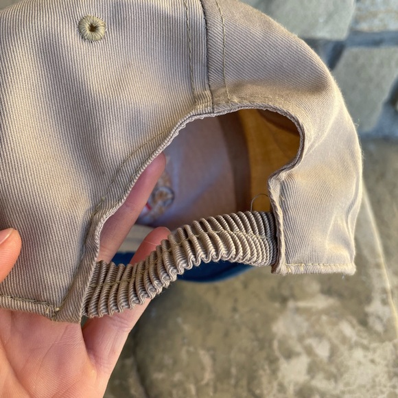 Vintage 90s Disney Winnie the Pooh ball cap - Picture 3 of 7